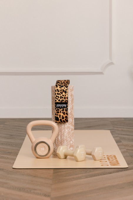 Steelstorm STUDIO- hantla mini BEIGE
